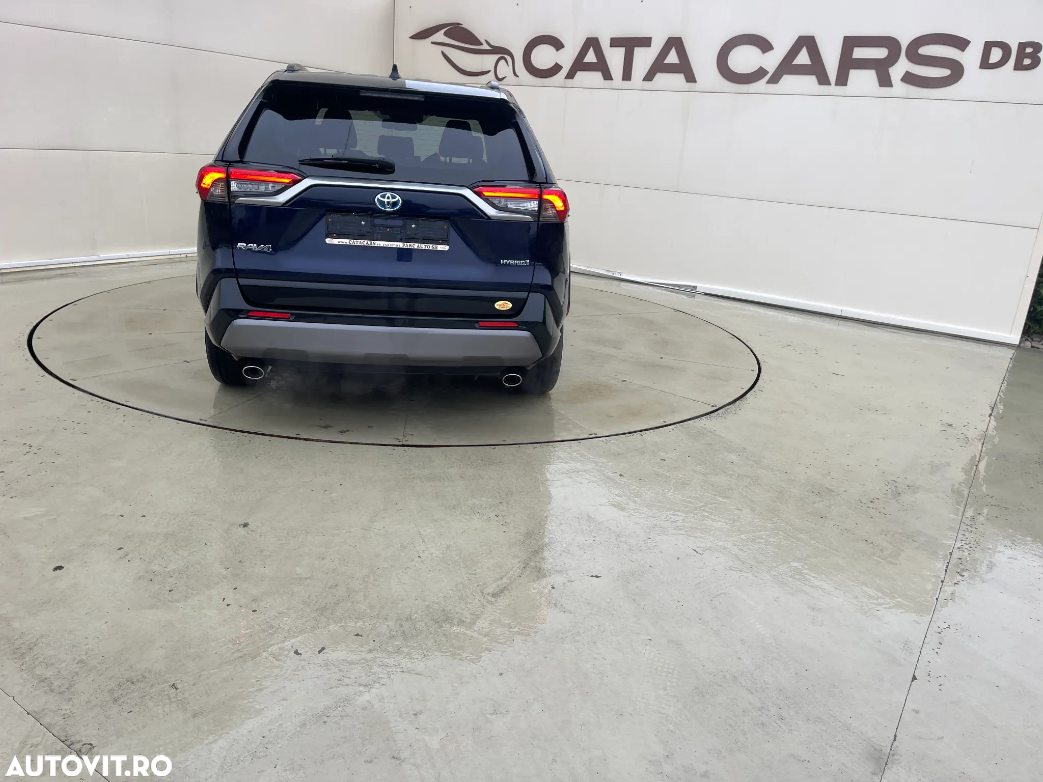 Toyota RAV4 - 13
