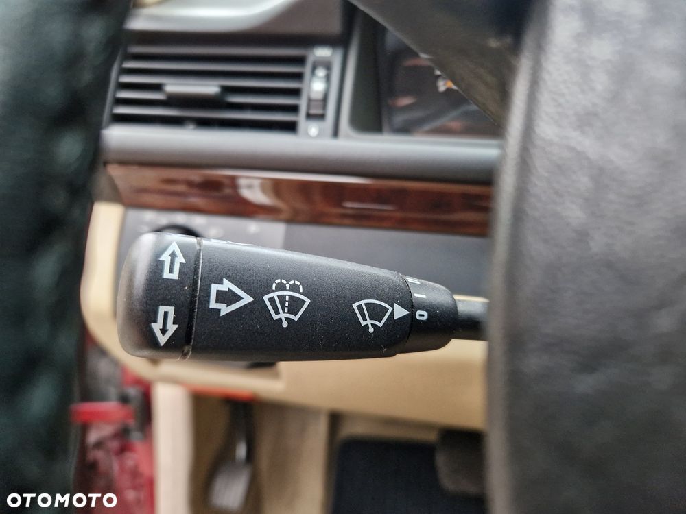Mercedes-Benz W124 (1984-1993) - 11