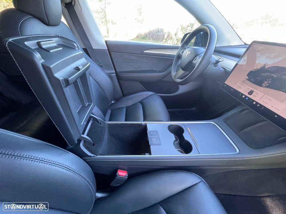 Tesla Model Y RWD - 23