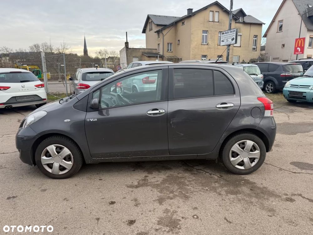 Toyota Yaris 1.33 VVT-i Comfort - 2