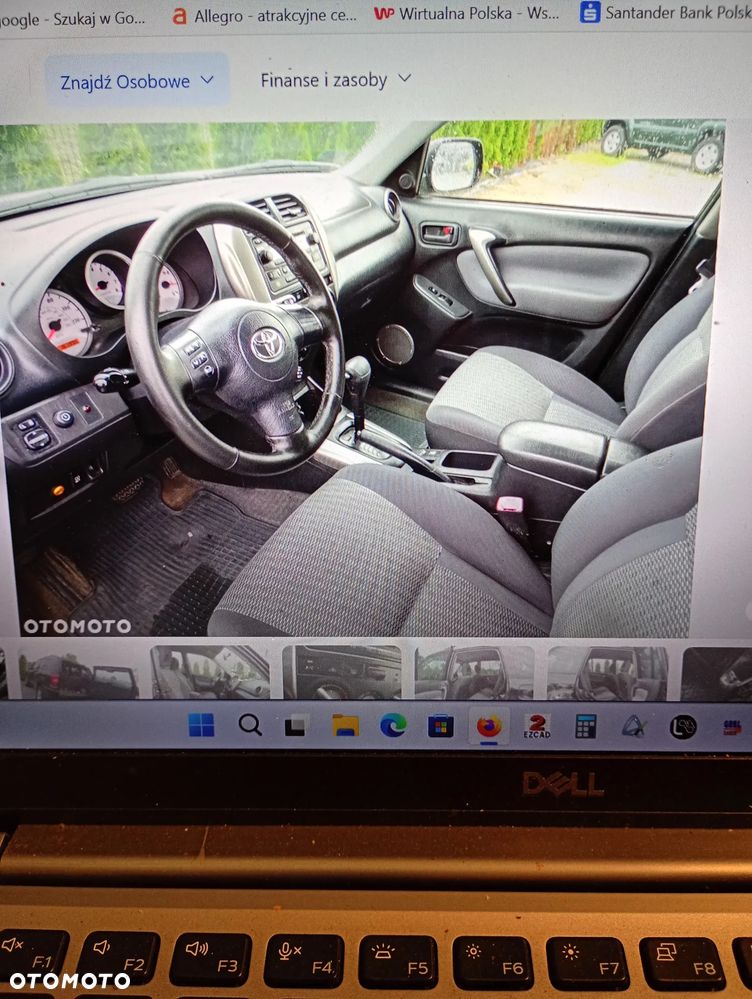 Toyota RAV4 - 5