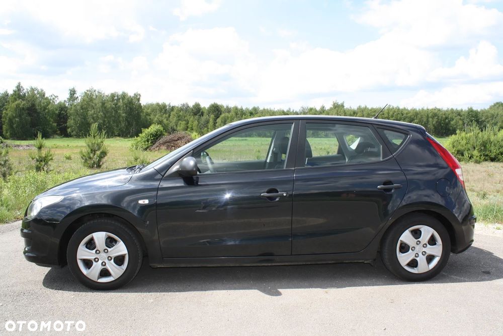 Hyundai i30 1.4 Comfort World Cup - 5