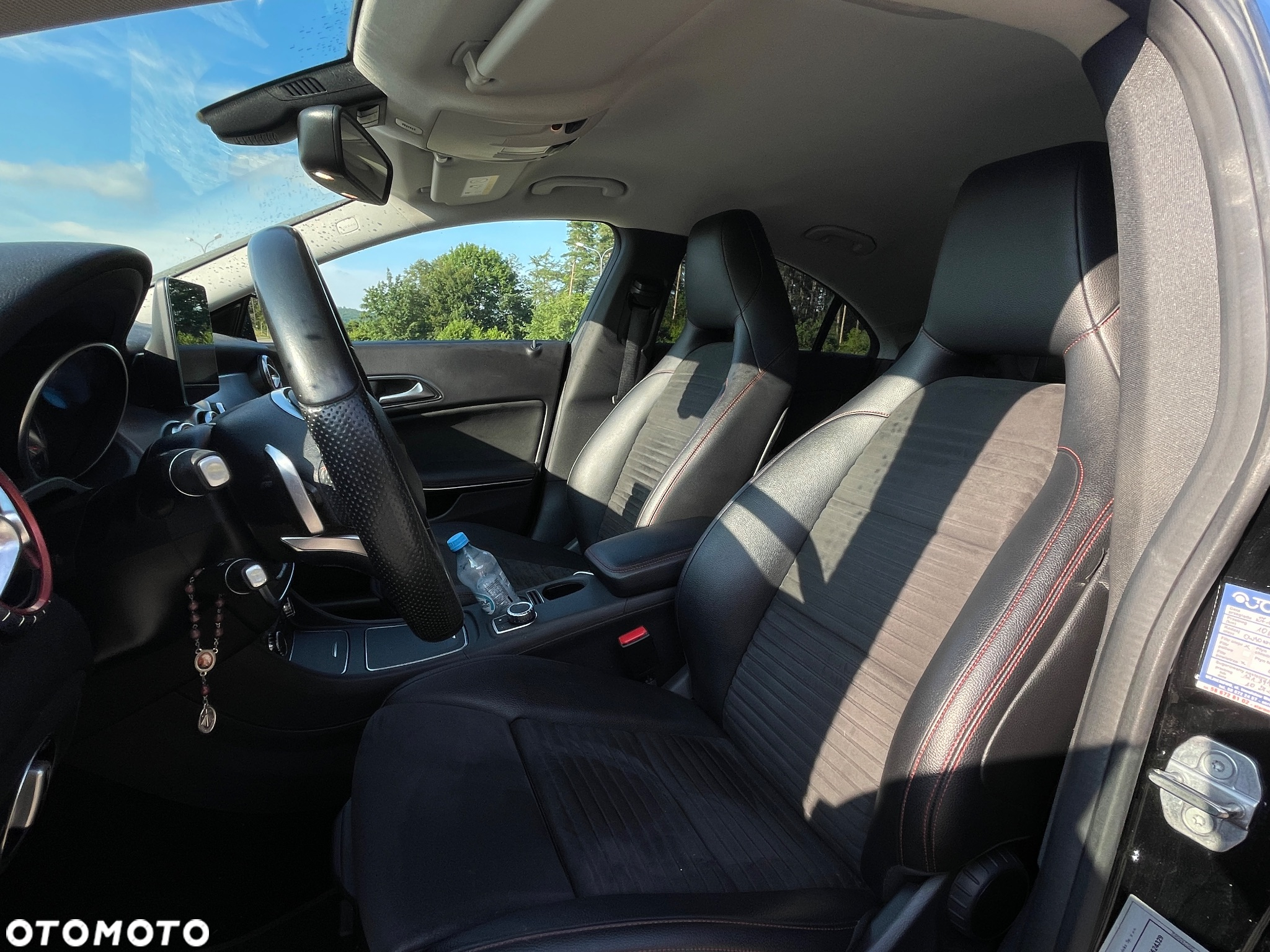 Mercedes-Benz CLA 220 4-Matic AMG Line - 12