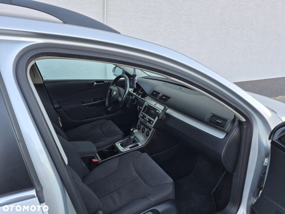 Volkswagen Passat 2.0 TDI DPF Comfortline DSG - 15