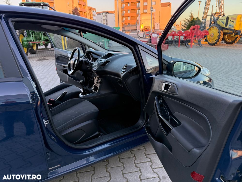 Ford Fiesta 1.6 TDCI Trend - 14