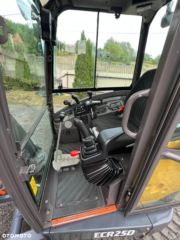 Volvo ECR25D | Minikoparka VOLVO ECR25 | Zerowy Obrys | Mini Koparka 3 Tony |Waga 2,5 Tony | Tylko 2700 MTG | Sprowadzona | Stan IDEALNY | - 20