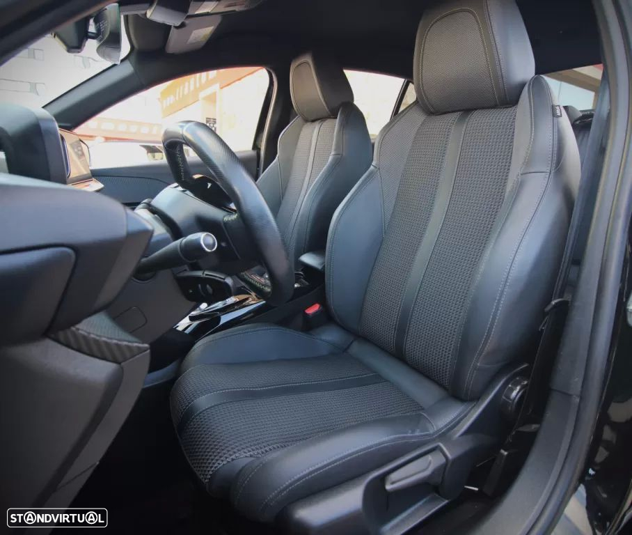 Peugeot e-208 50 kWh GT Line - 9