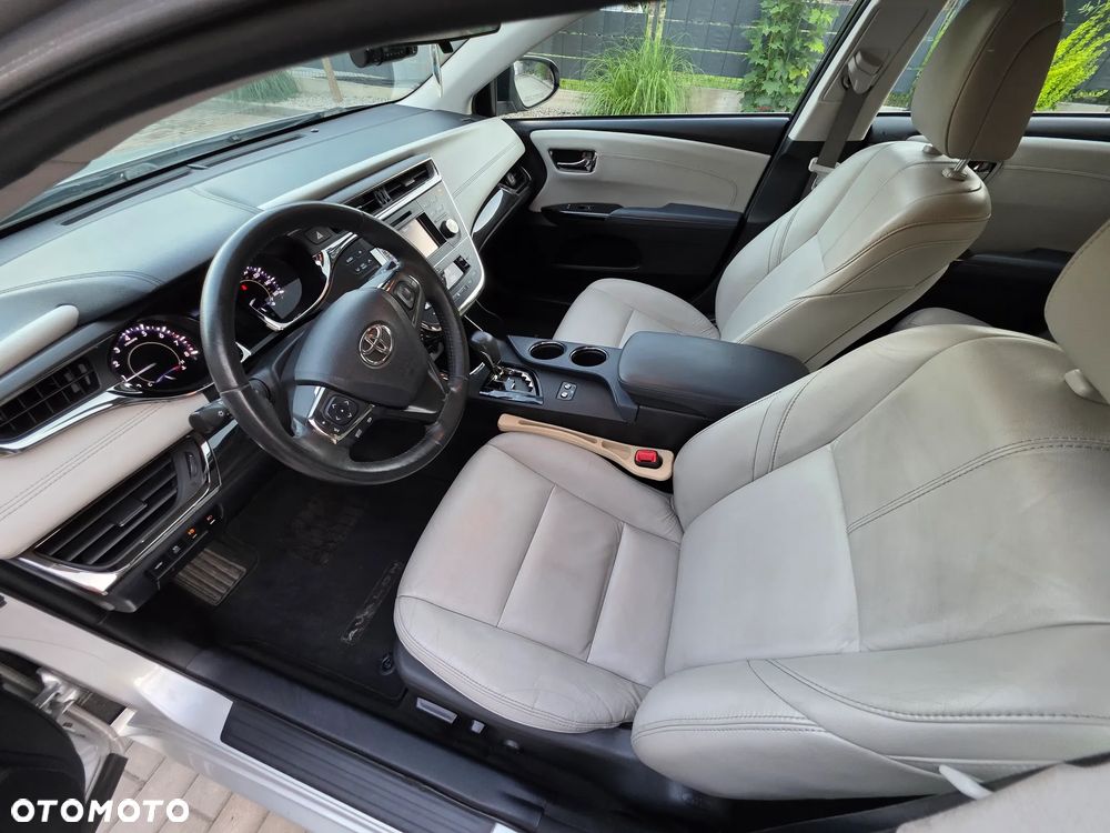 Toyota Avalon 3.5 Limited - 24