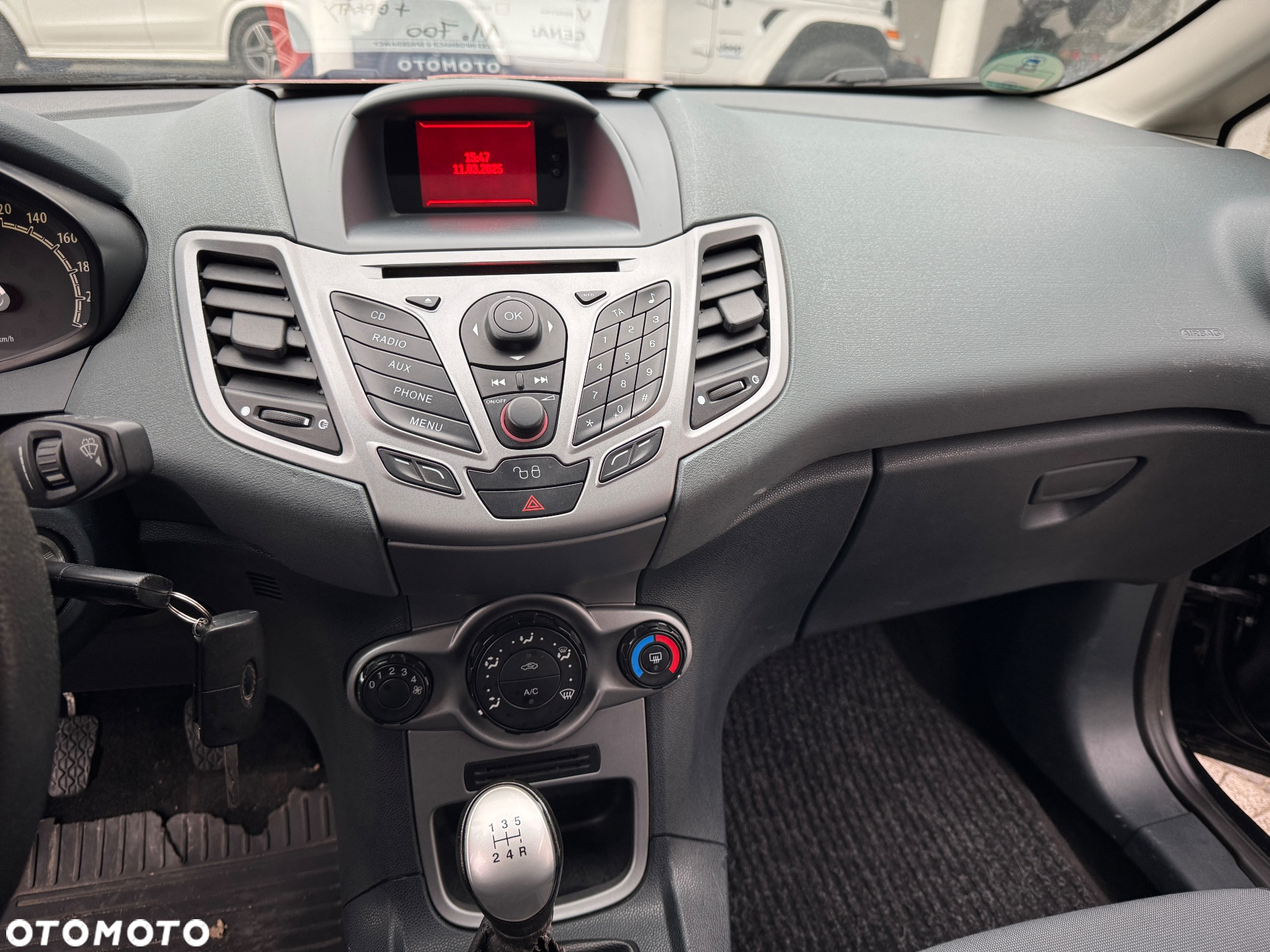 Ford Fiesta 1.25 Ambiente EU5 - 12