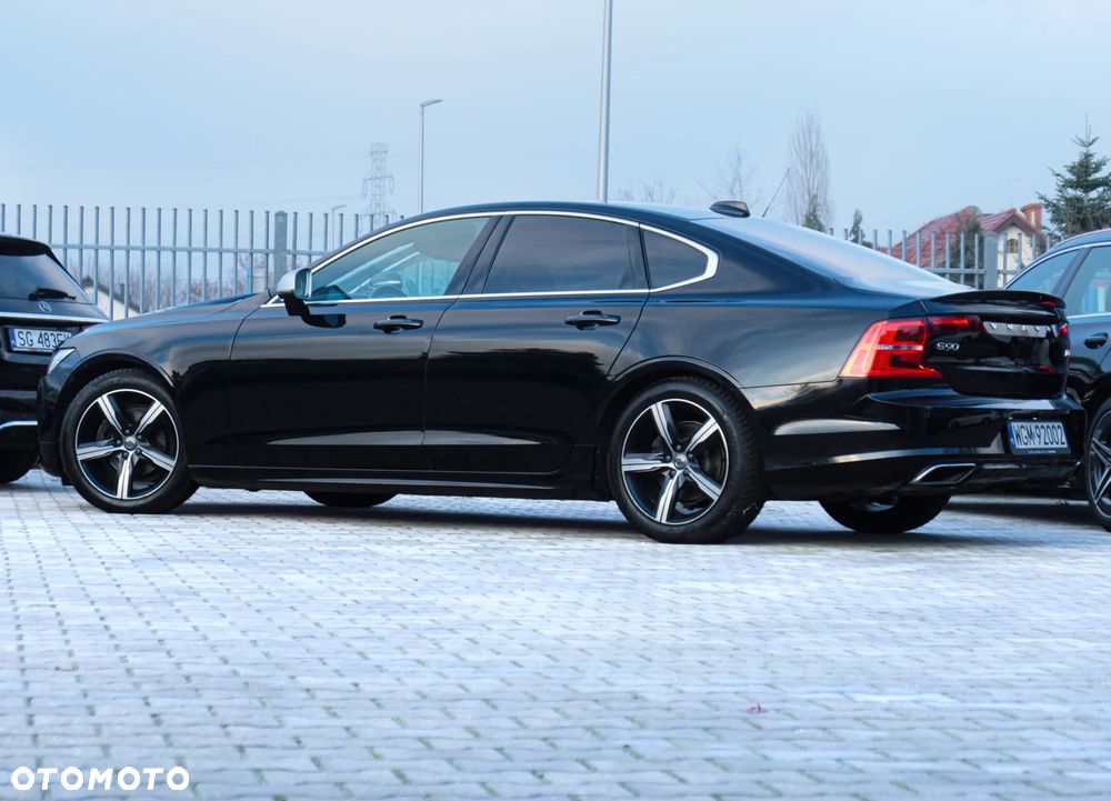 Volvo S90 D3 R-Design - 37