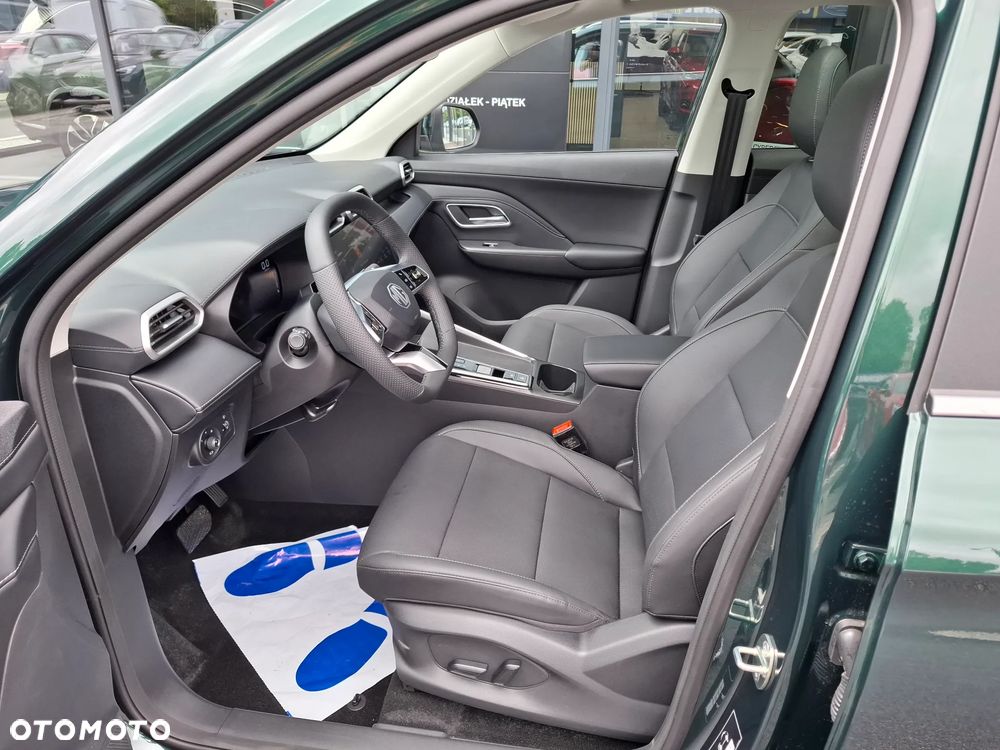 MG ZS Hybrid+ - 22