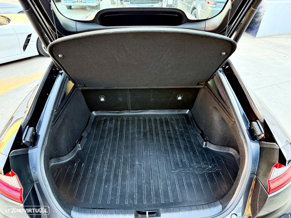 Kia Stinger 3.3 T-GDI GT - 39