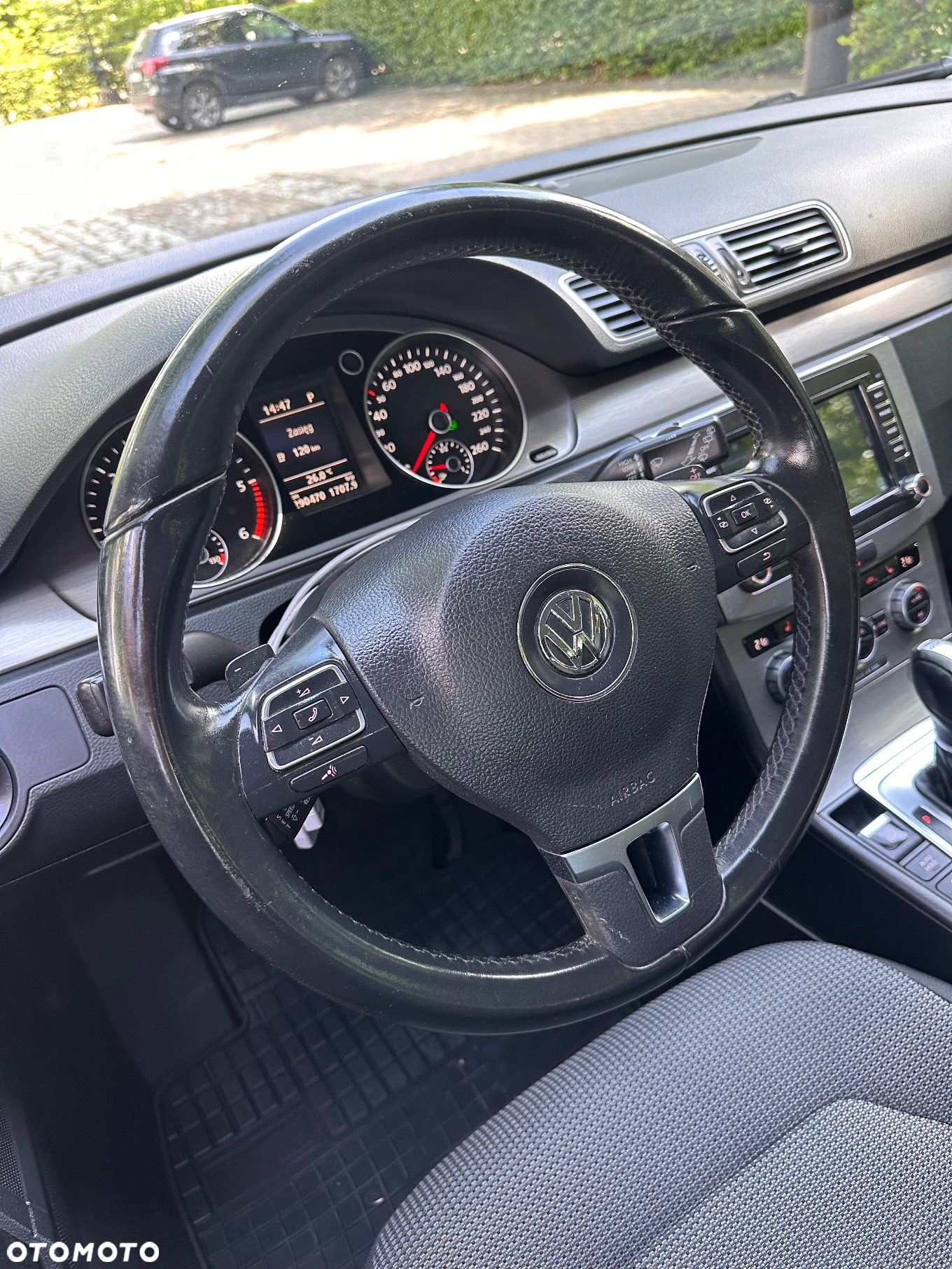 Volkswagen Passat 2.0 TDI Comfortline DSG - 33