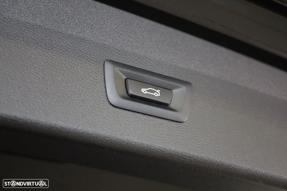 BMW X1 16 d sDrive Advantage Auto - 19