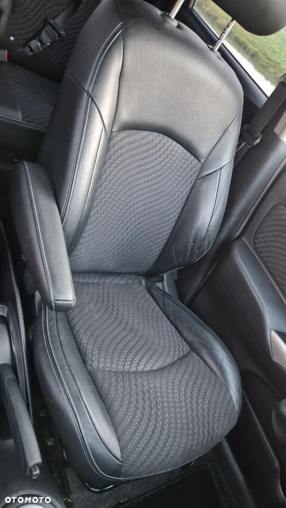 Nissan Note 1.2 DIG-S CVT tekna - 14