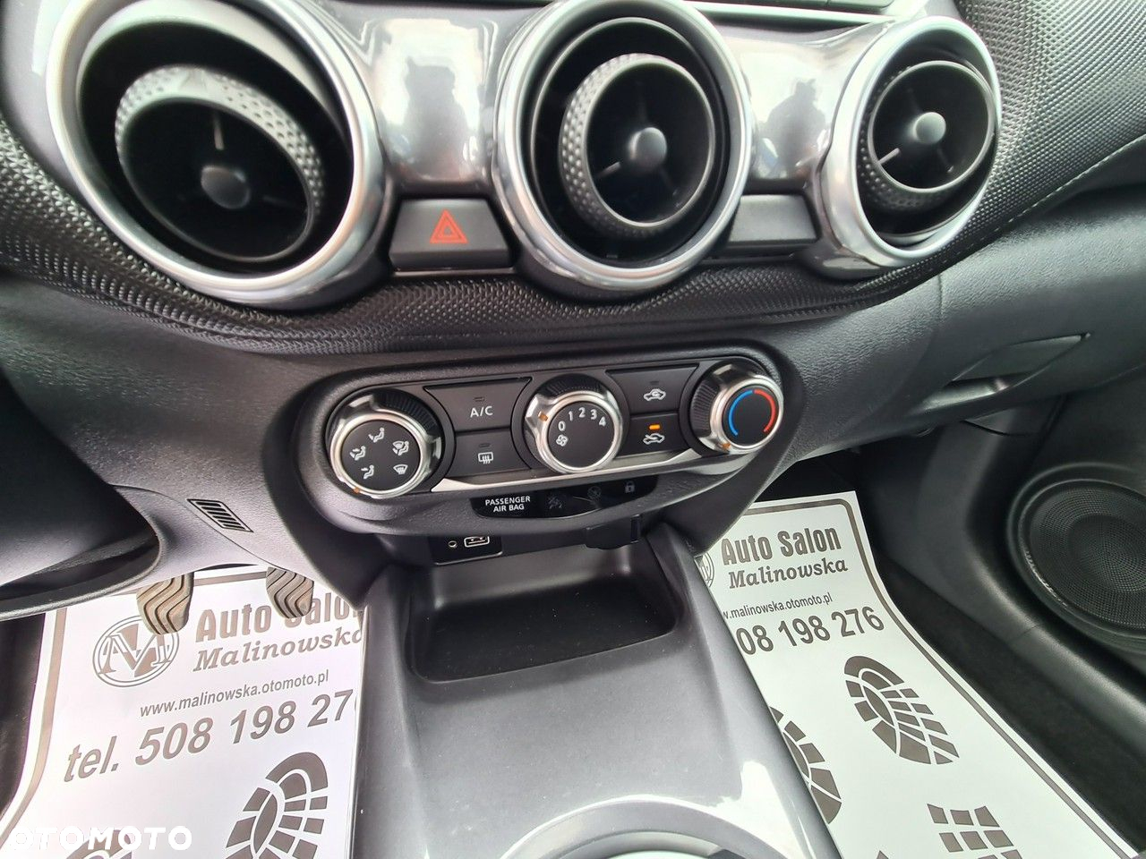 Nissan Juke 1.0 DIG-T Tekna - 14