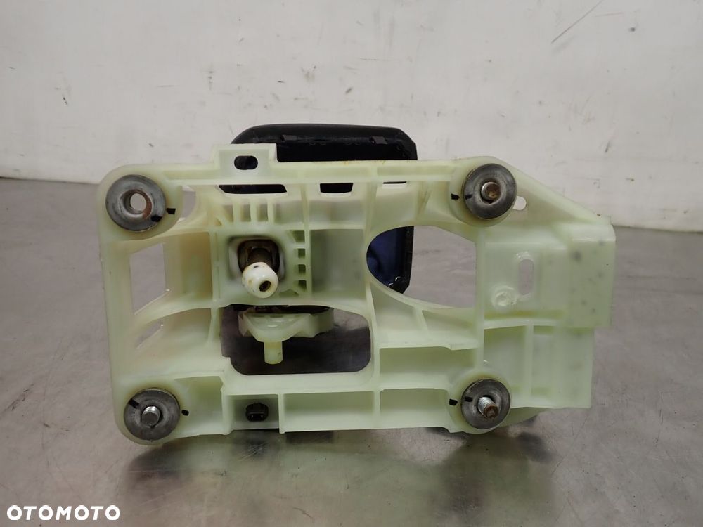 RAMKA WYBIERAKA BIEGÓW TOYOTA COROLLA E15 - 8