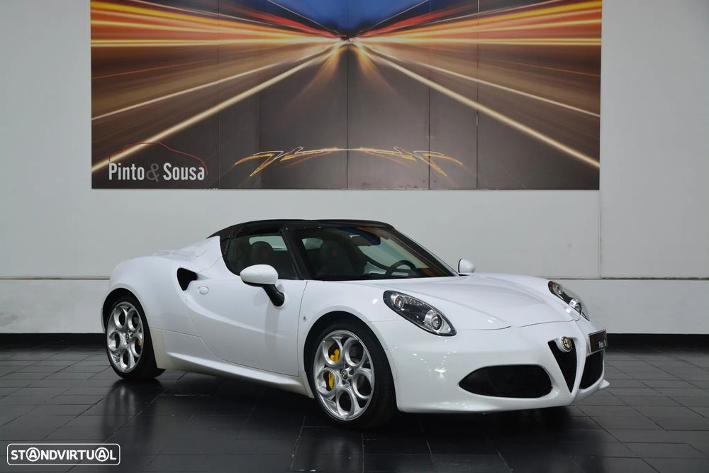 Alfa Romeo 4C Spider 1750 TBi - 5