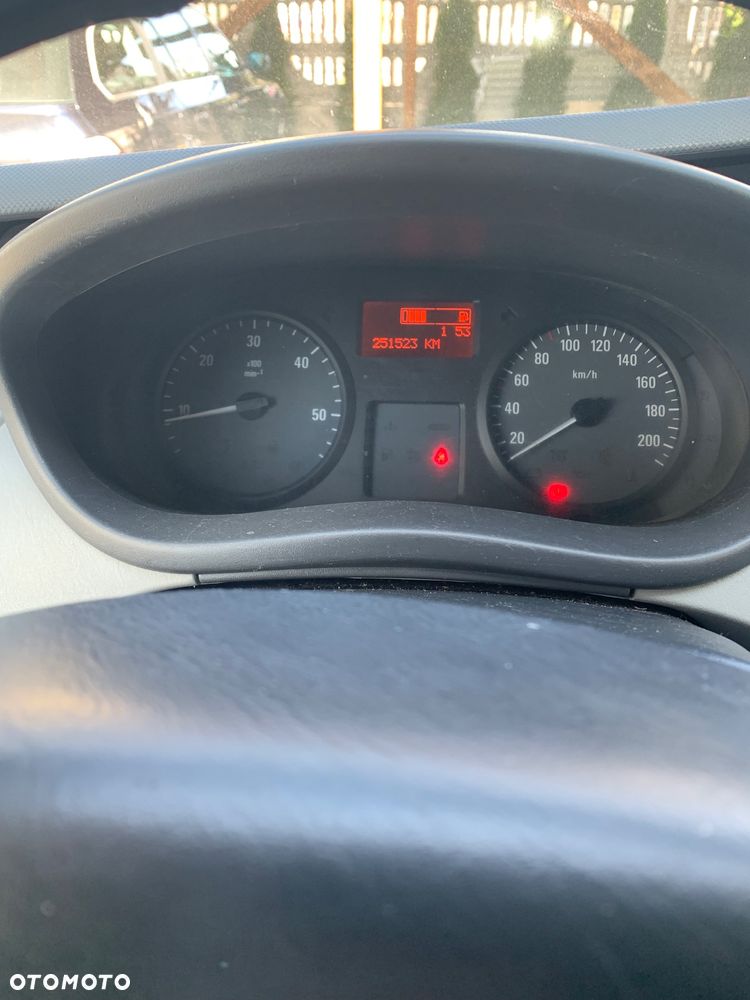 Opel VIVARO - 15