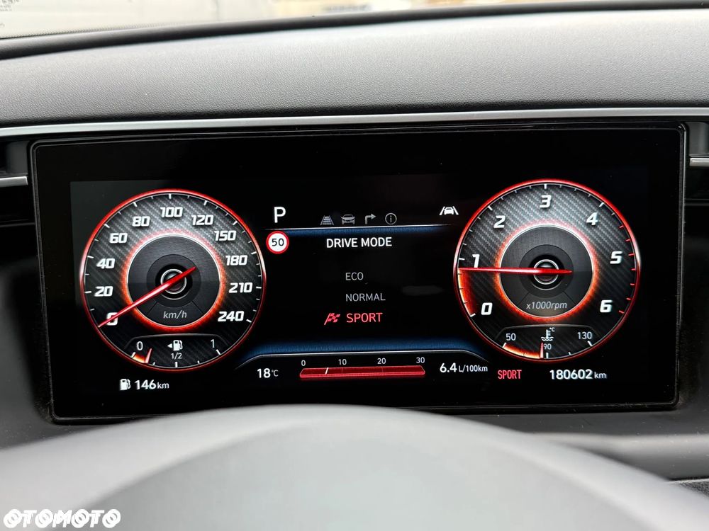 Hyundai Tucson blue 1.6 CRDi 2WD DCT Premium - 36