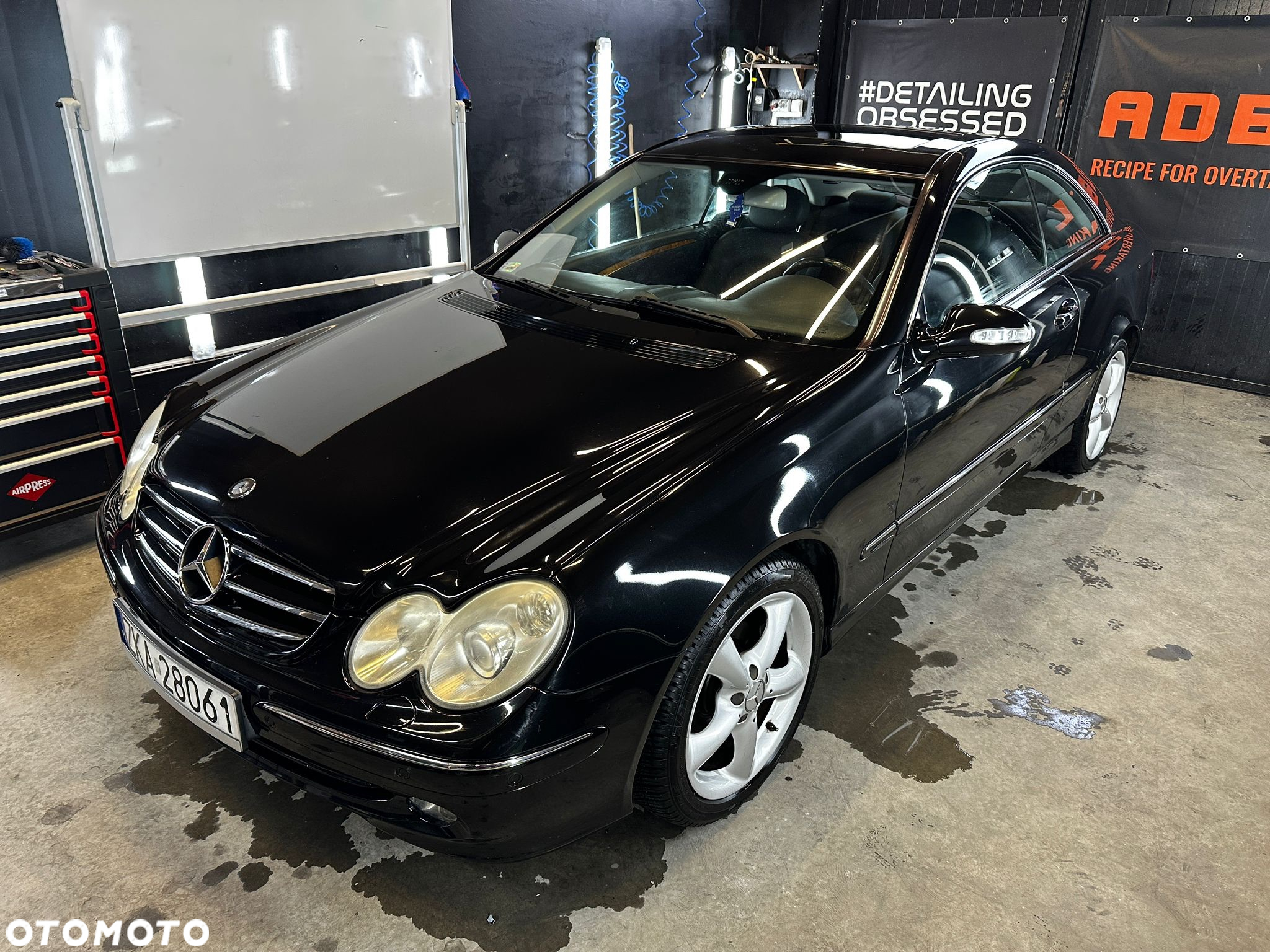 Mercedes-Benz CLK - 6