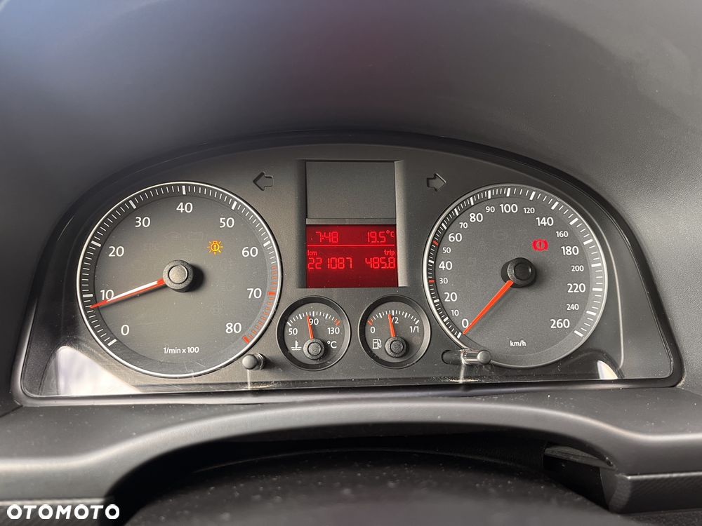 Volkswagen Caddy 1.4 16V Life - 34