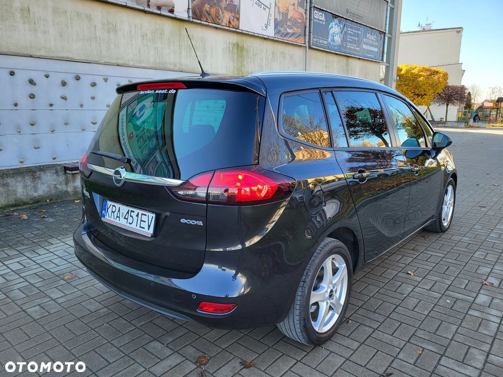 Opel Zafira - 3