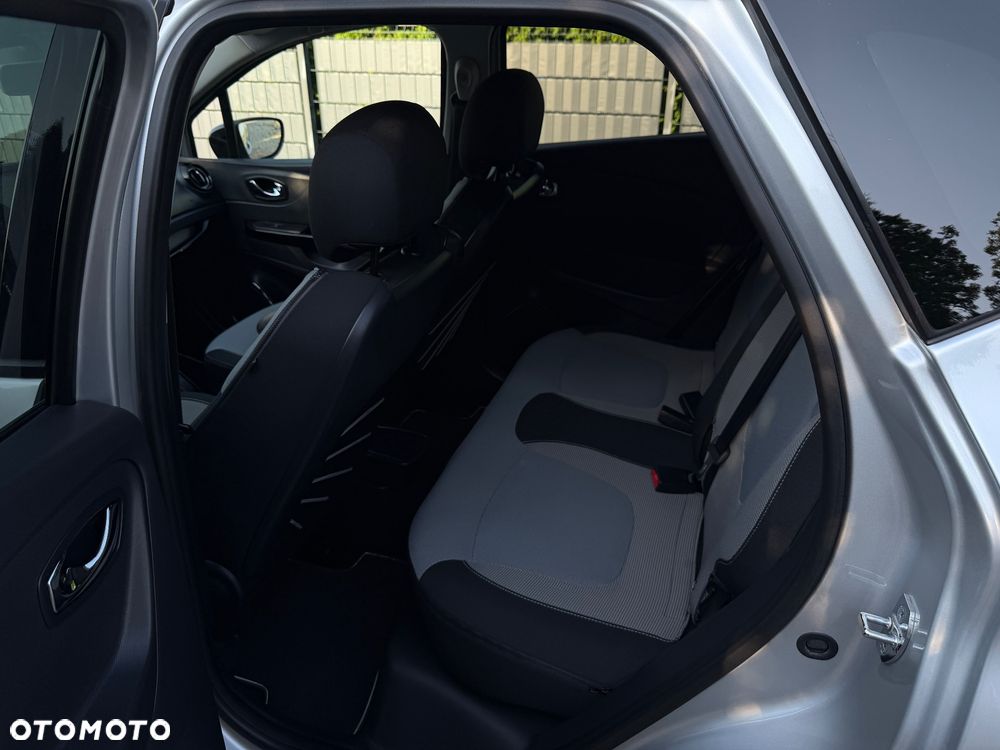 Renault Captur ENERGY TCe 120 EDC Intens - 24