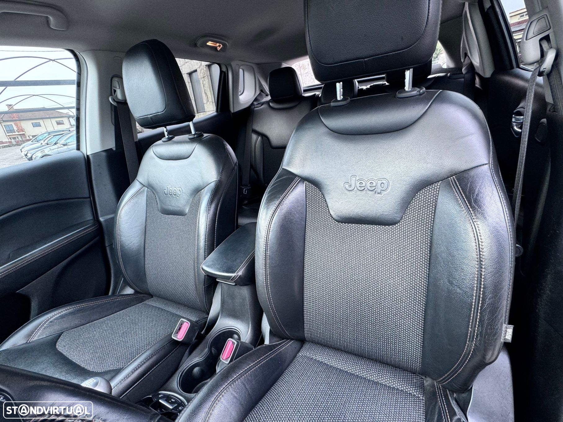 Jeep Compass 1.6 M-Jet Limited - 18