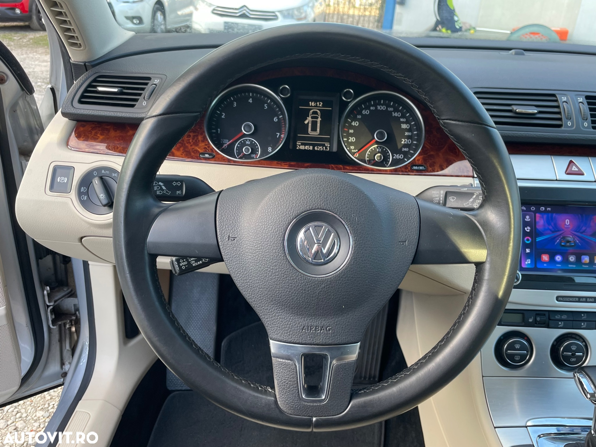 Volkswagen Passat Variant 1.4 TSI Highline DSG - 18