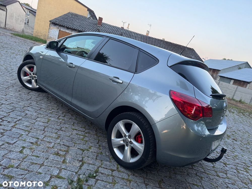Opel Astra 1.6 Color Edition - 5