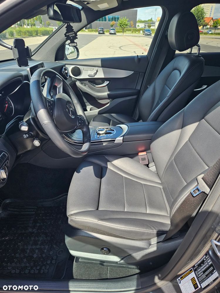 Mercedes-Benz GLC 300 4Matic 9G-TRONIC Exclusive - 7