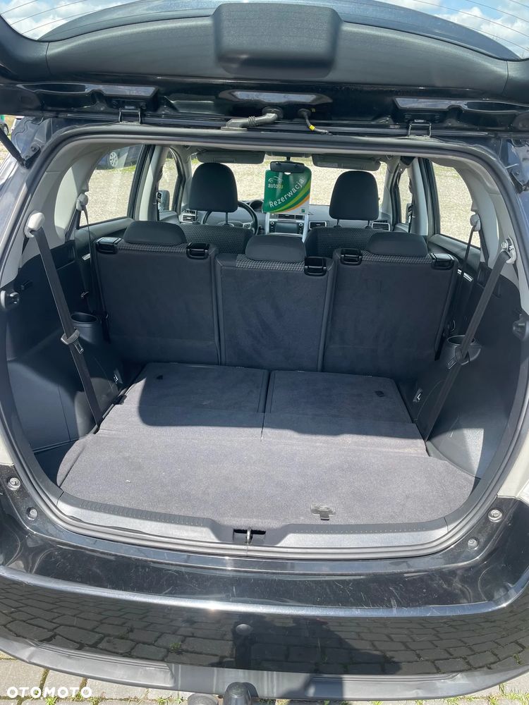 Toyota Verso 1.8 7-Sitzer Comfort - 15