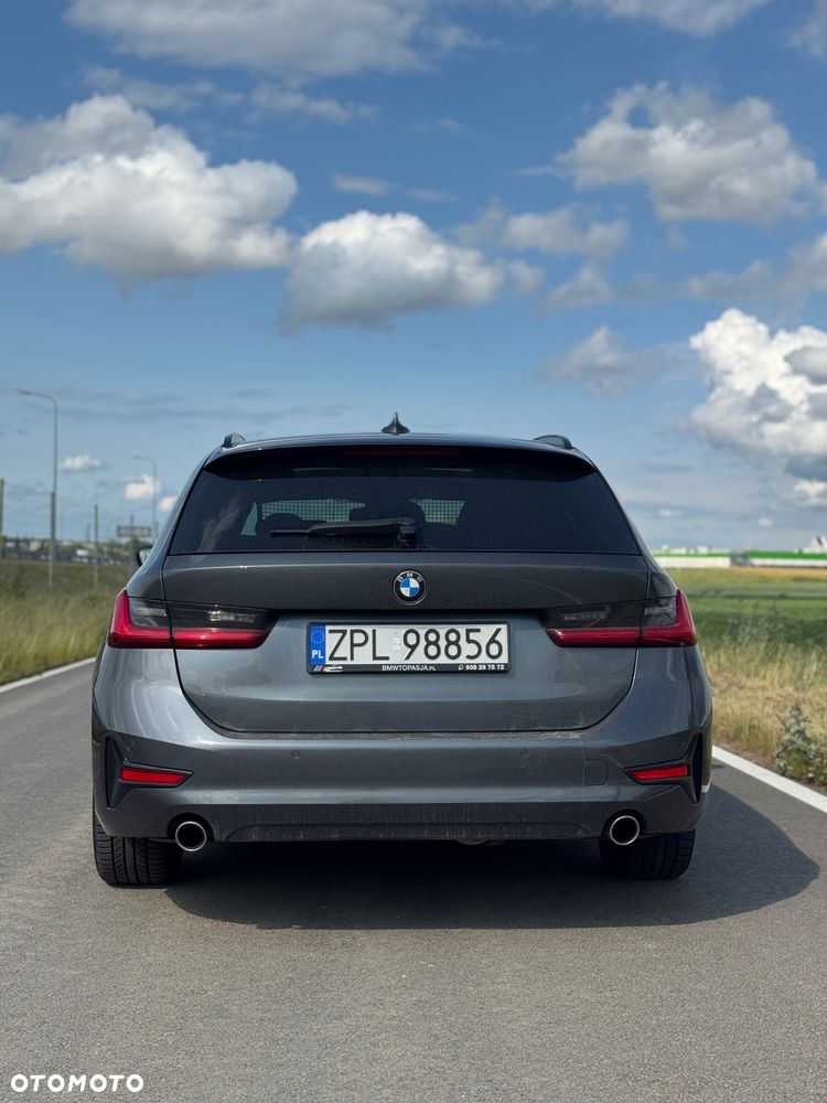 BMW Seria 3 318d Touring - 5