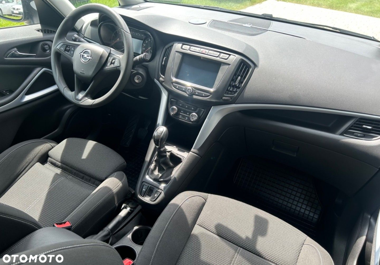 Opel Zafira - 17