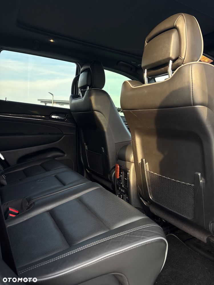 Jeep Grand Cherokee 3.6 V6 Overland - 9