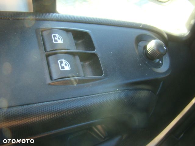 Iveco DAILY 70 C 18 3.0TDI WYWROTKA 5.0M-DŁUGA 3.5T DMC - 30