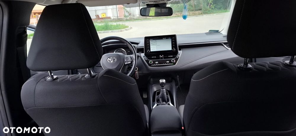 Toyota Corolla 1.6 Comfort - 11