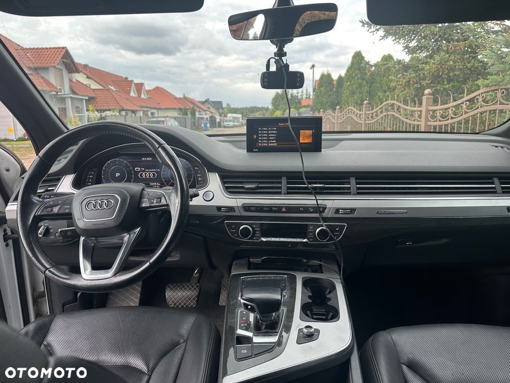 Audi Q7 3.0 TFSI Quattro Tiptronic - 5