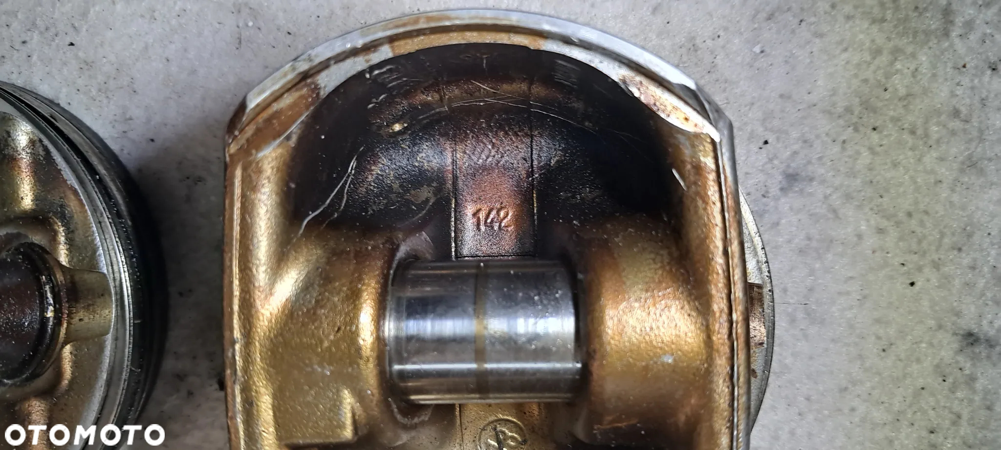 Tłok Silnika BPJ 82L143 2.0TFSI BPJ Audi A4 A6 - 5
