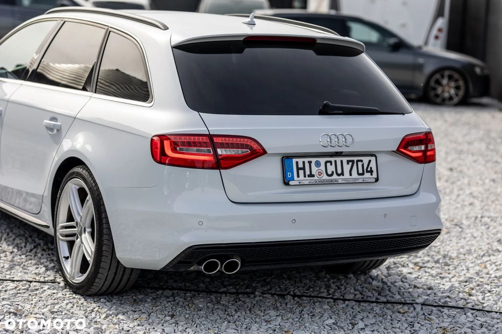 Audi A4 Avant 2.0 TDI ultra S tronic sport - 17