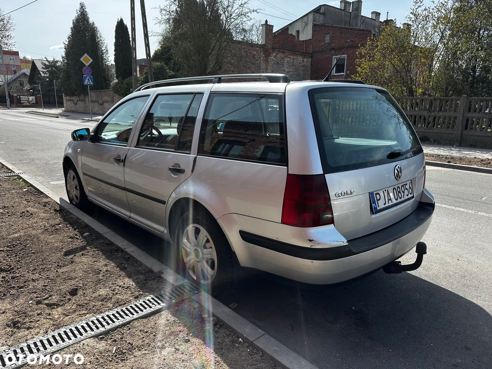 Volkswagen Golf 1.9 TDI Comfortline - 4