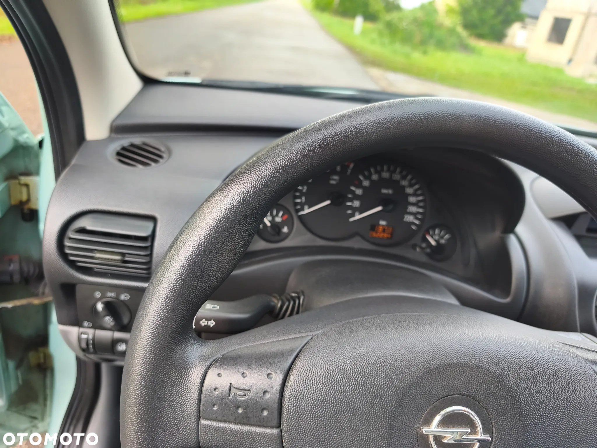 Opel Corsa 1.0 12V Comfort - 30