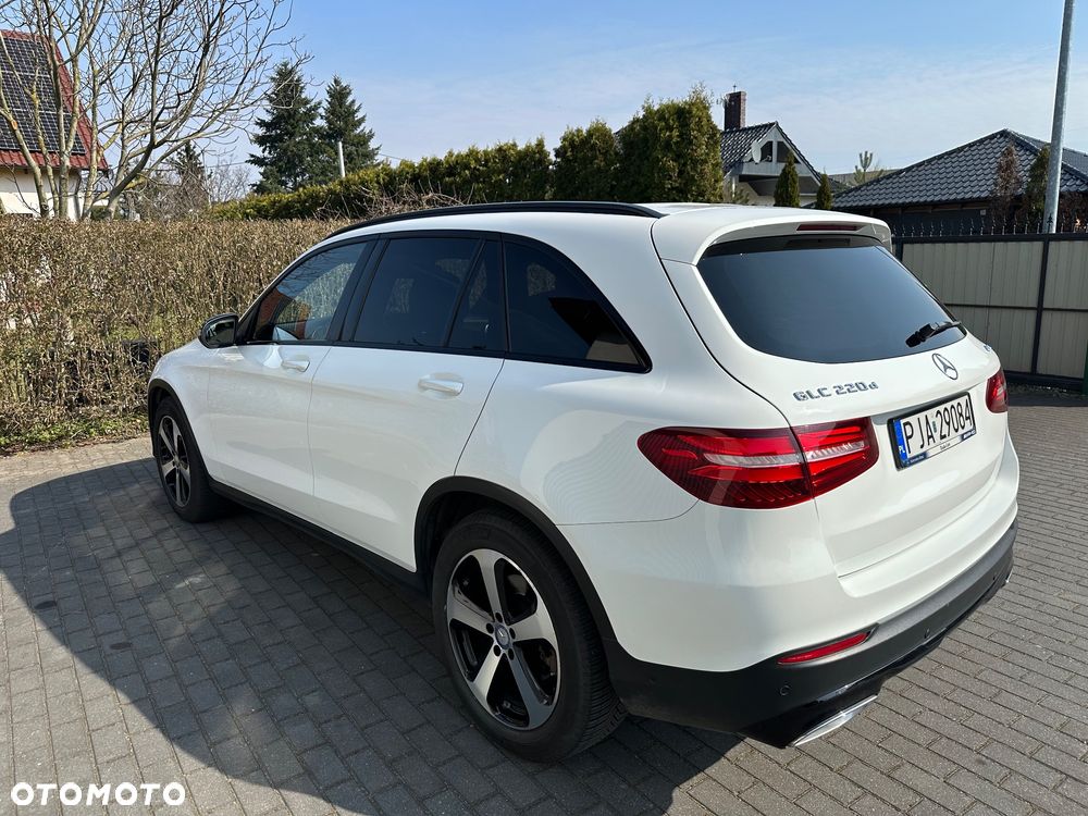 Mercedes-Benz GLC - 4
