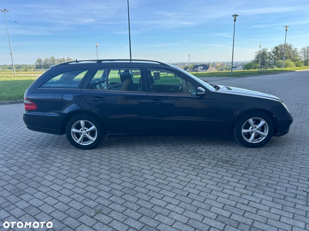 Mercedes-Benz Klasa E 220 CDI Classic - 7