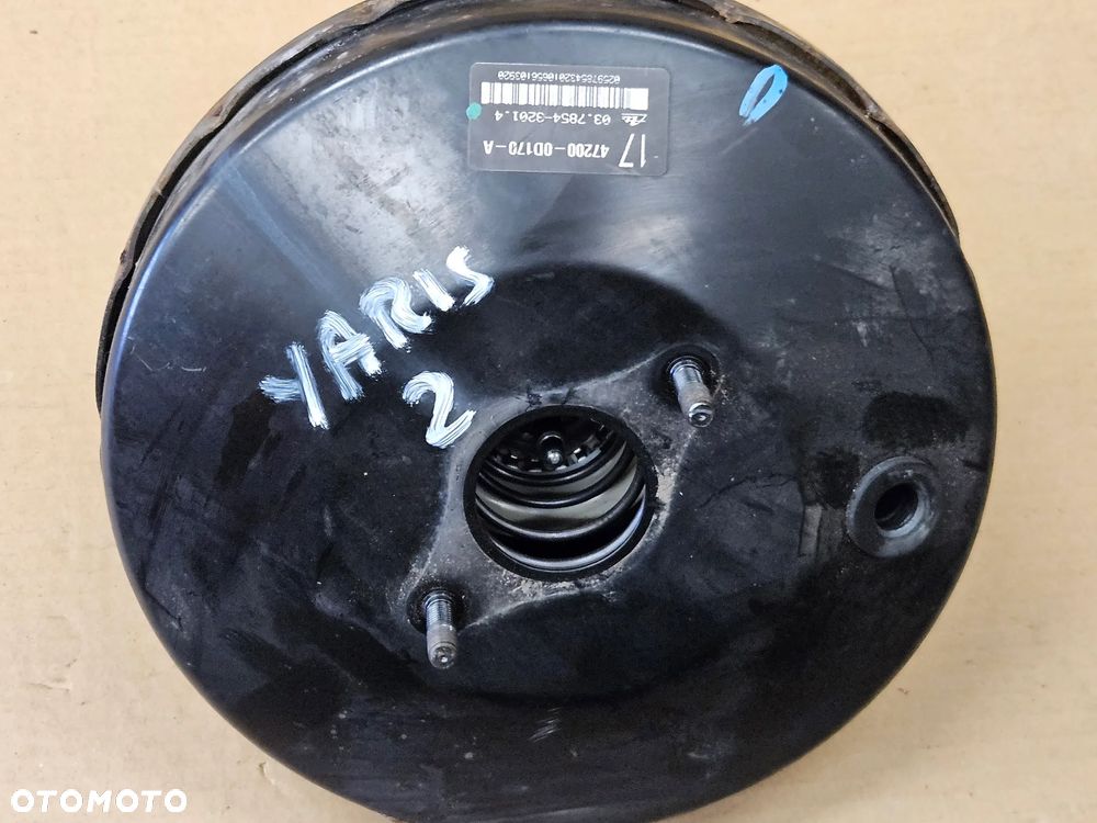 Toyota Yaris II 2 06-11 serwo hamulcowe 47200-0D170 - 1