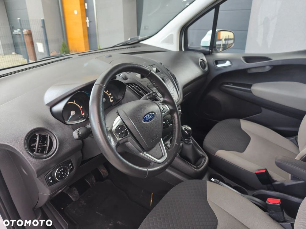 Ford Tourneo Courier 1.5 TDCi Trend - 12