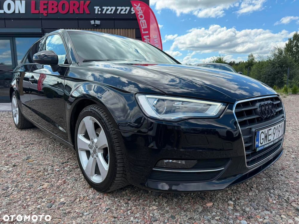 Audi A3 Sportback 2.0 TDI Ambiente - 2