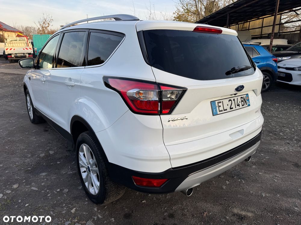 Ford Kuga - 26