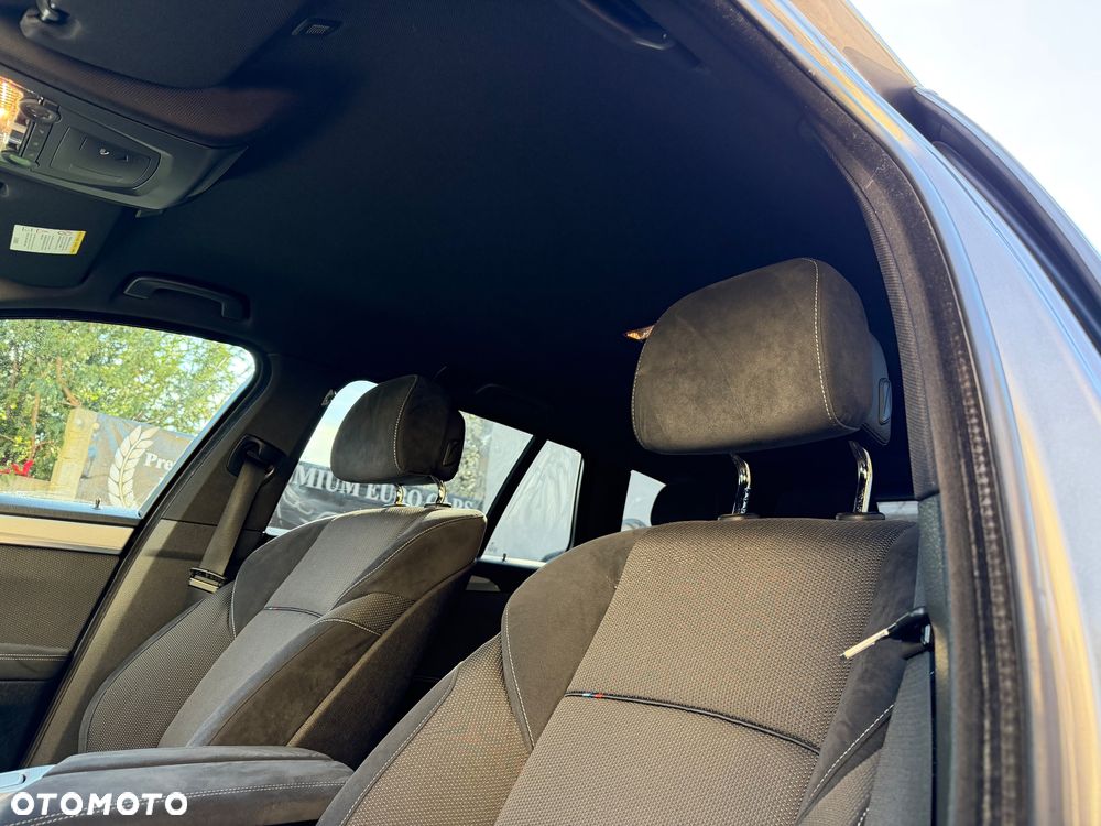 BMW Seria 5 520d Sport-Aut - 23